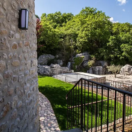 Domaine Le C4 Berrias-et-Casteljau