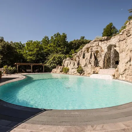 Hotel Domaine Le C4 5*