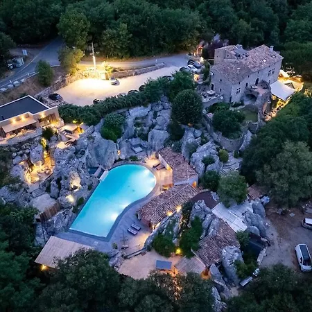 Domaine Le C4 Casa vacanze Berrias-et-Casteljau