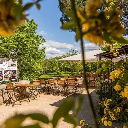 Domaine Le C4 *