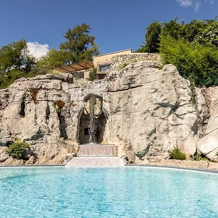 Domaine Le C4 *